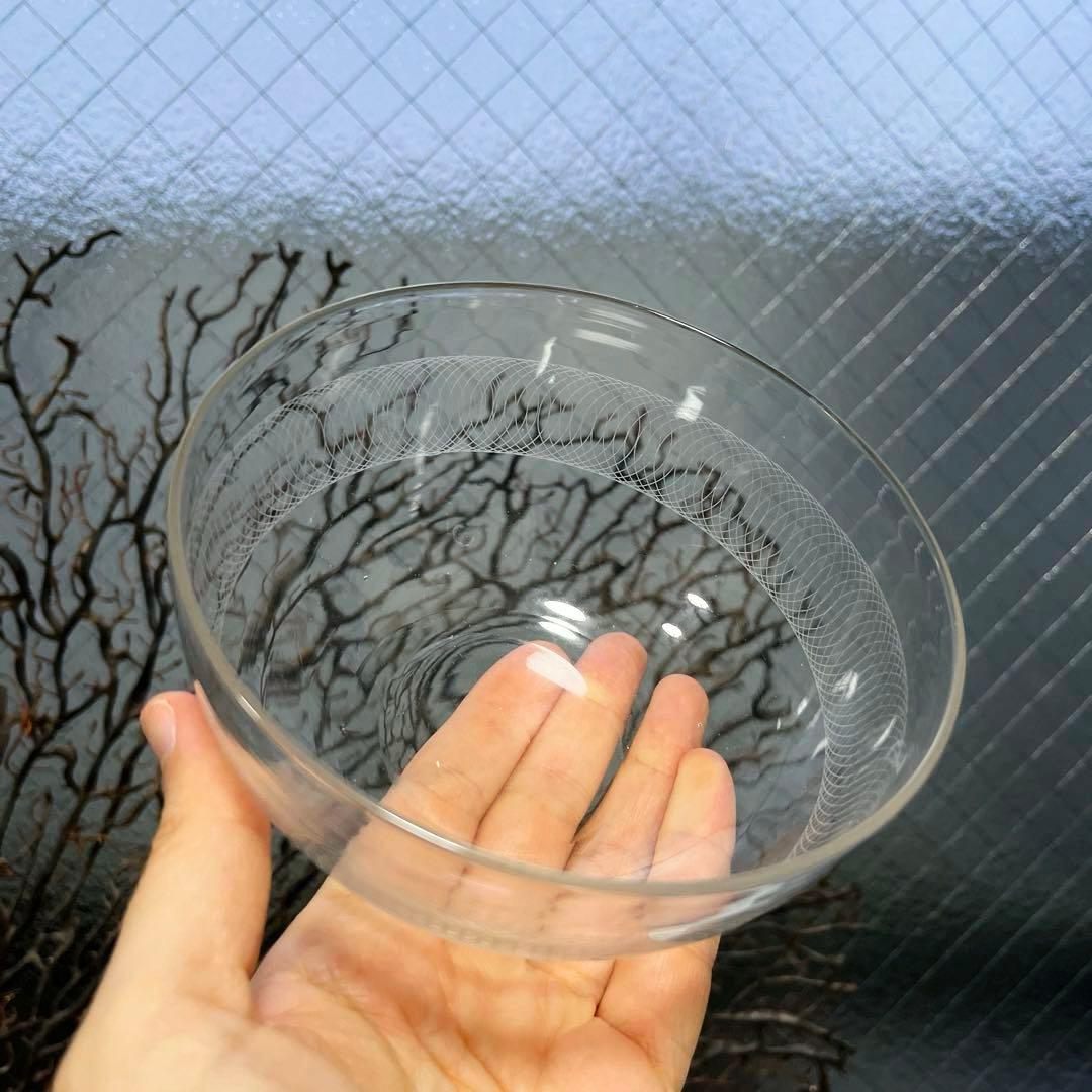 骨董 時代ガラス グラヴィール技法 薄張りガラス 碗型 ボウル ウラン
