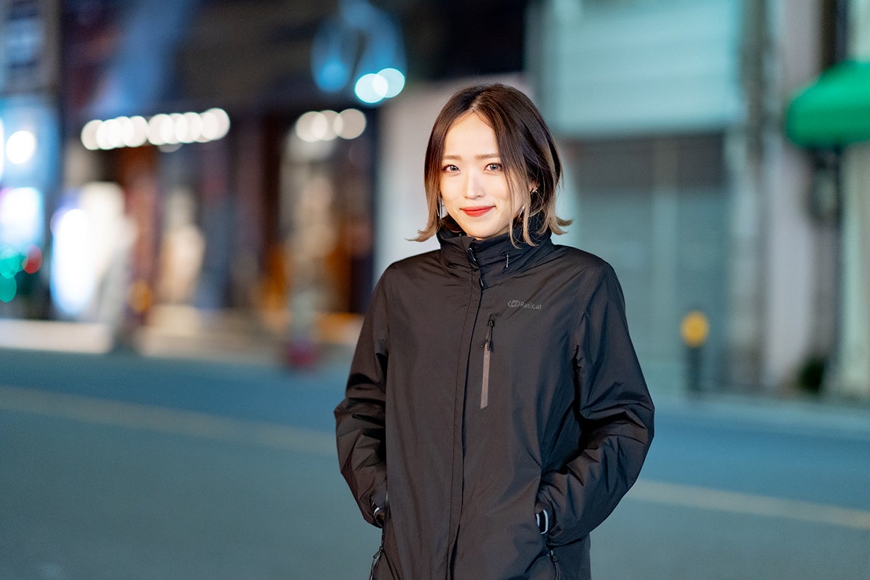 196度も断熱するNASA使用素材、薄く軽い万能ジャケット「フェアリー