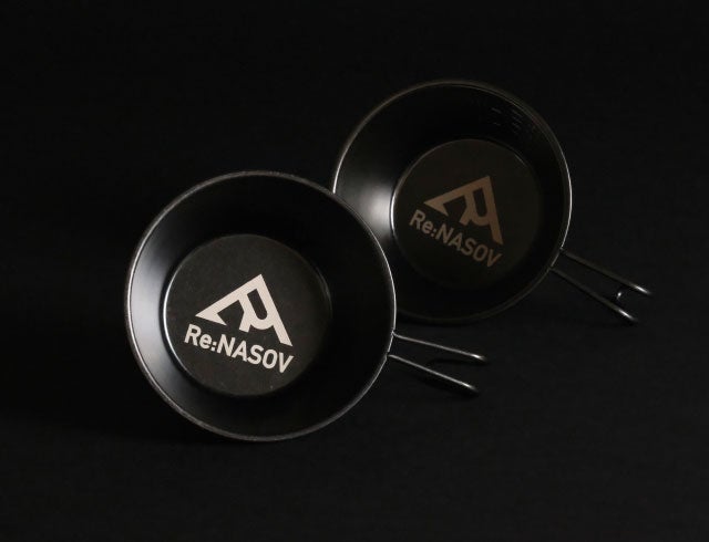 ステンレスを強化する黒酸化加工で「一生もの」のマットブラック