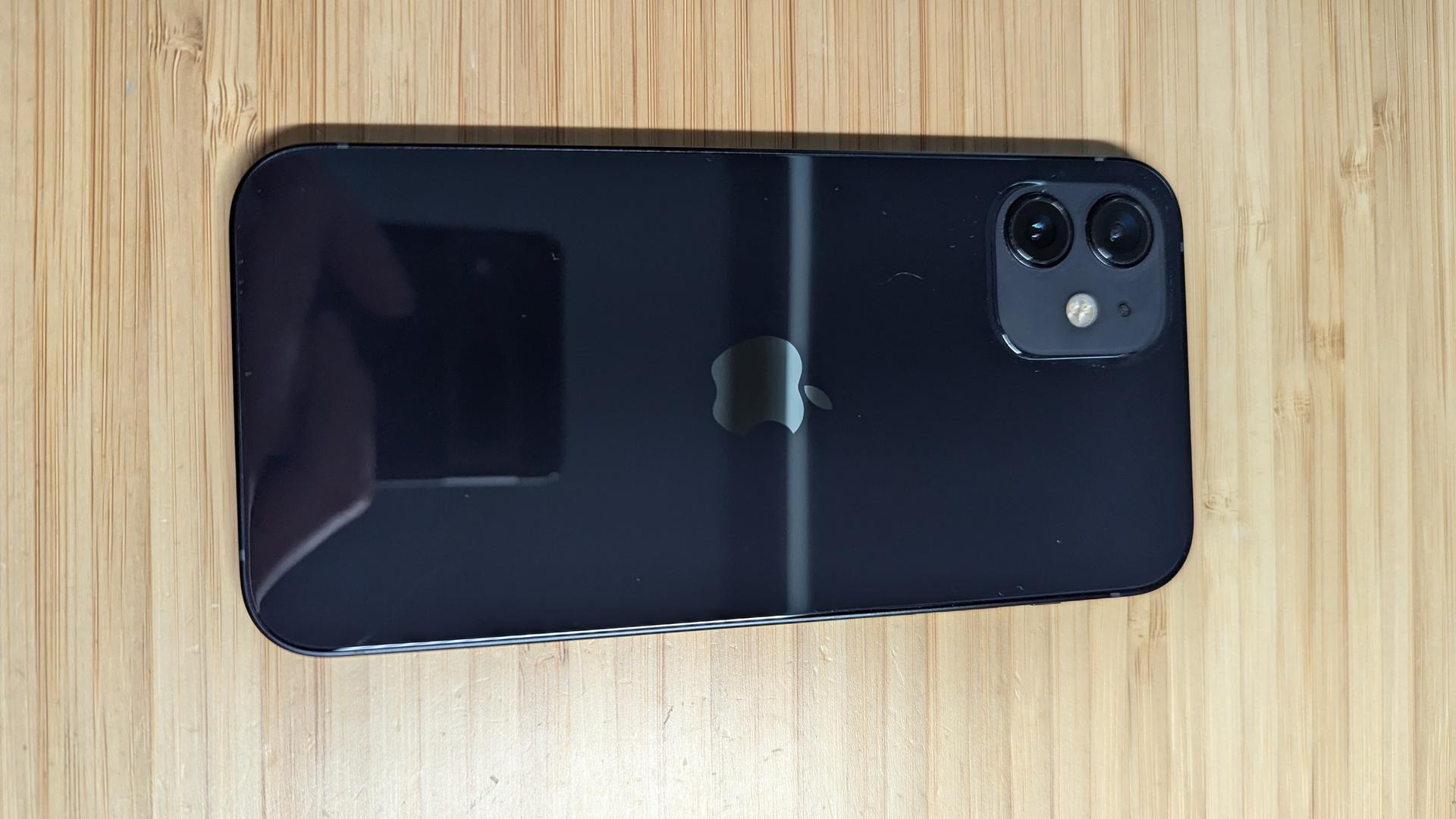 Apple iPhone 12 - Unlocked, 64GB, Black, A2172 - LACC44319 - Swappa