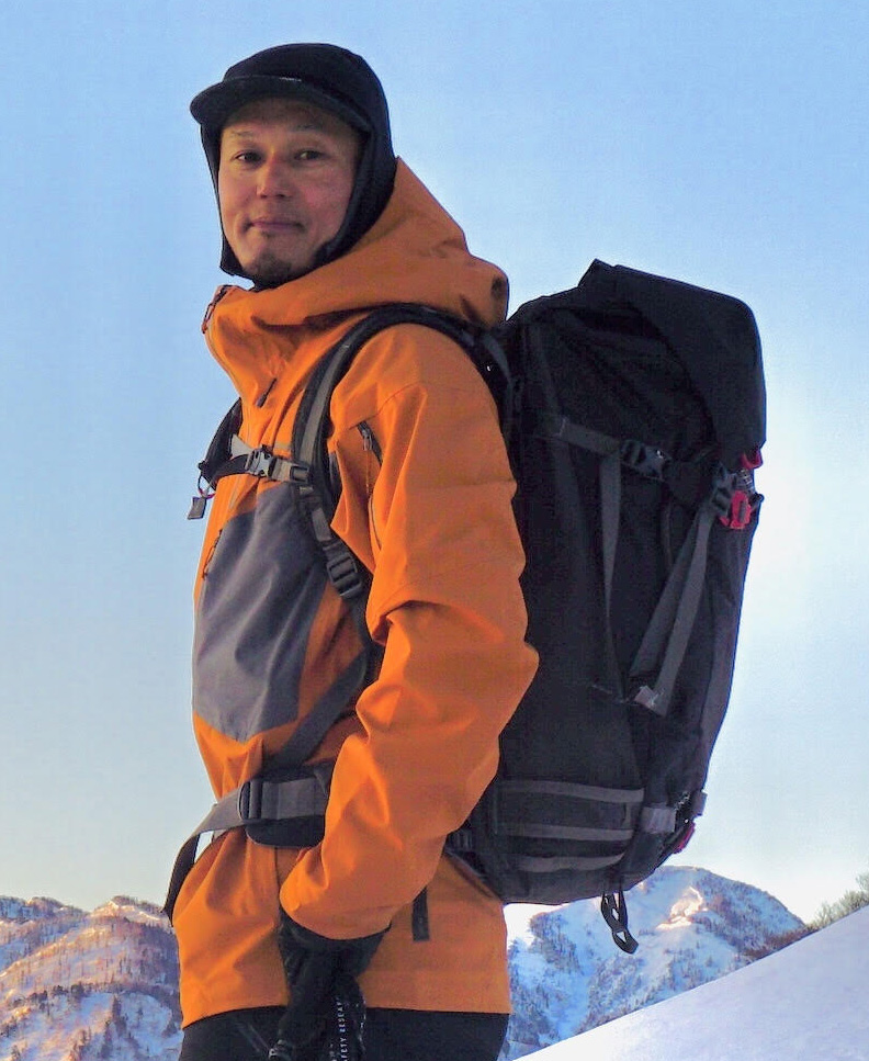 バックカントリーガイド15人のレイヤリング'23-24｜何をどう着ている