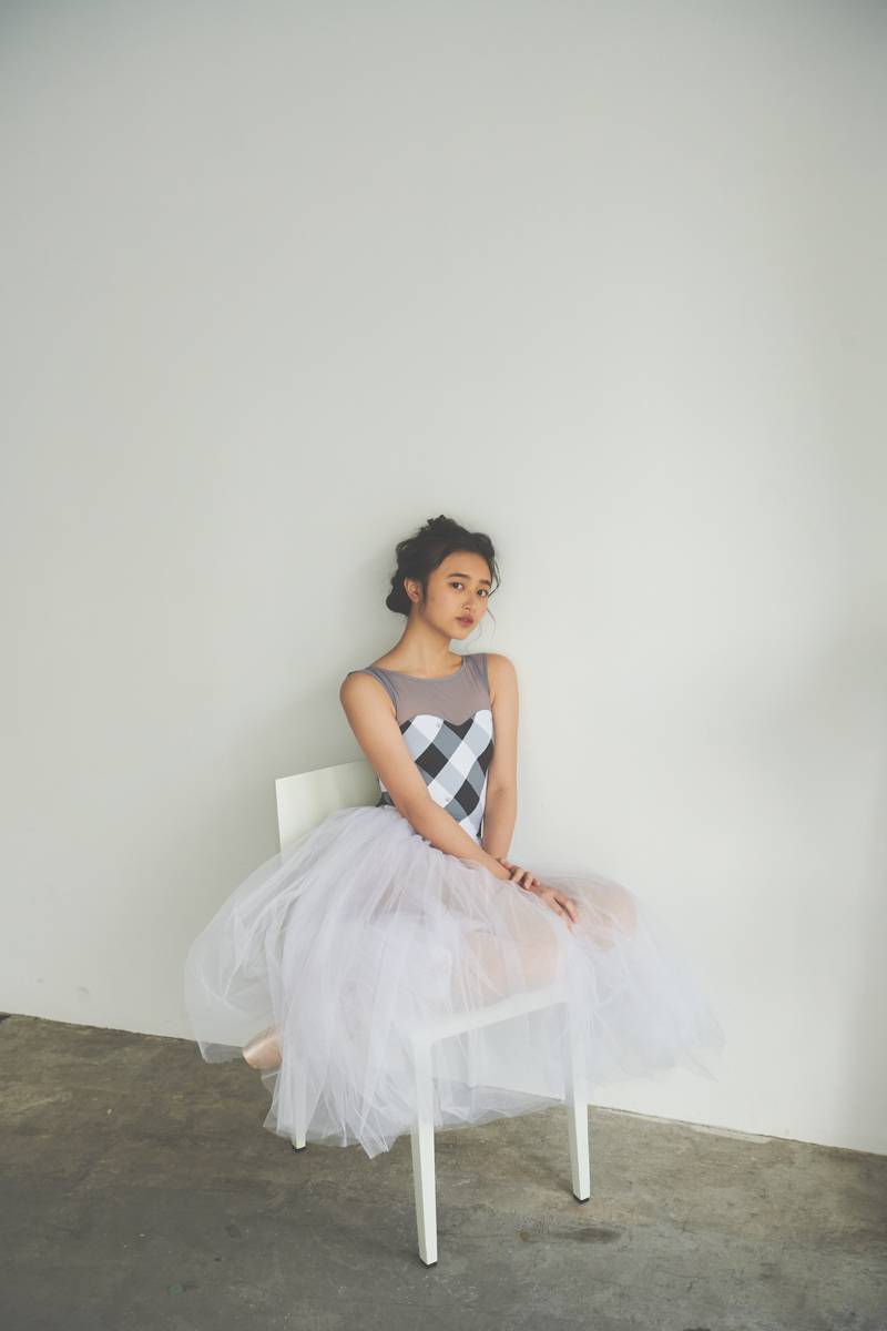 stina / type I drop / gray×white checked