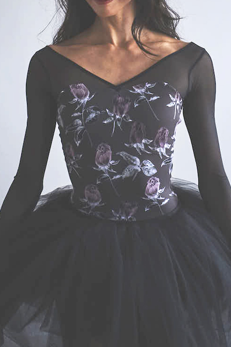 stina / type V lucky / Noire Rose espresso