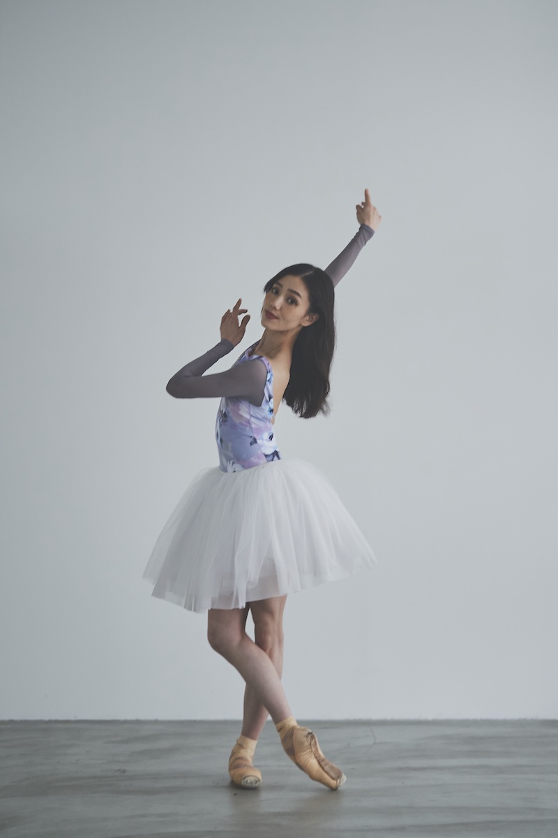 stina / type O square / fantasy lilac