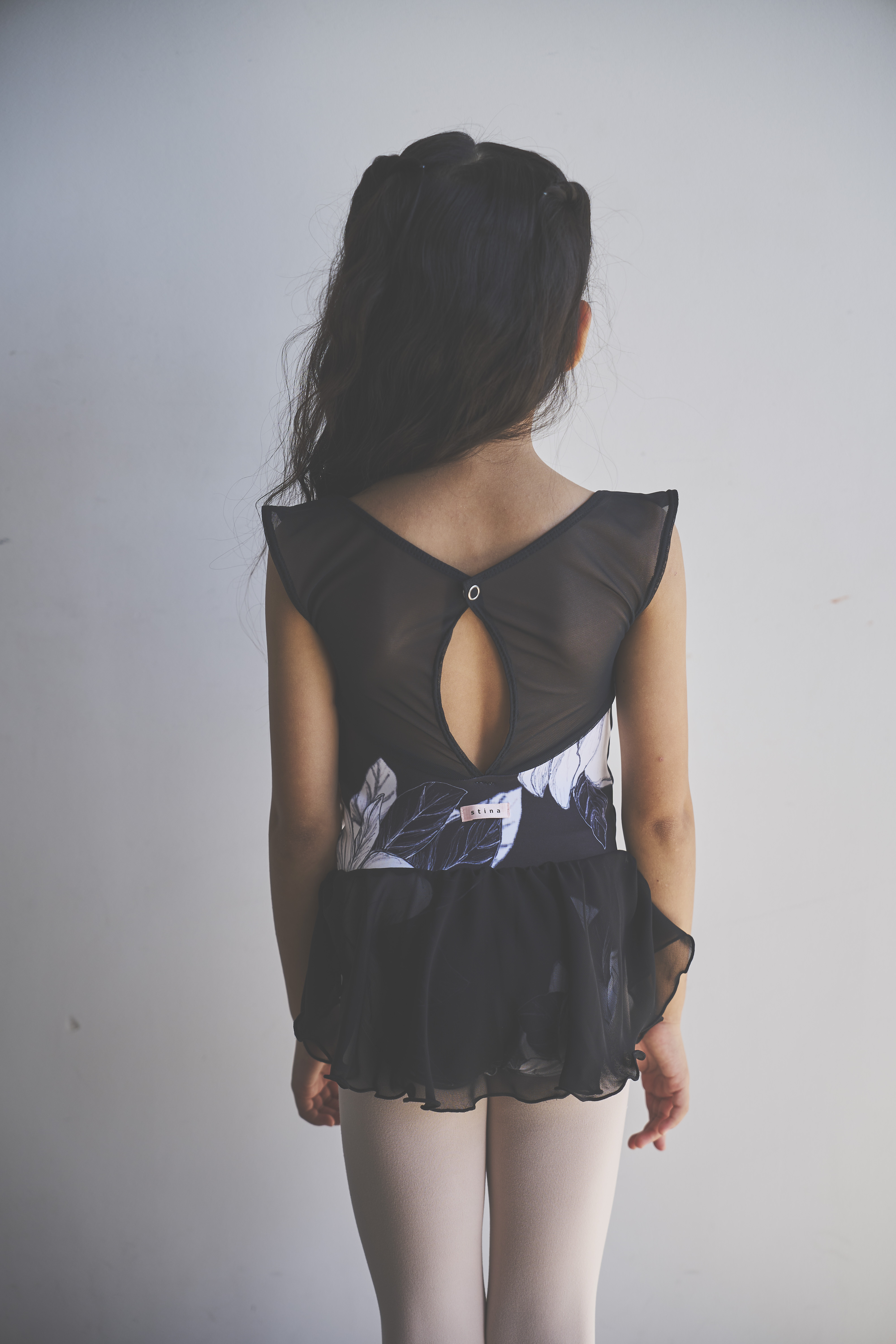 stina / type I drop / Moonlit black / kids / girl