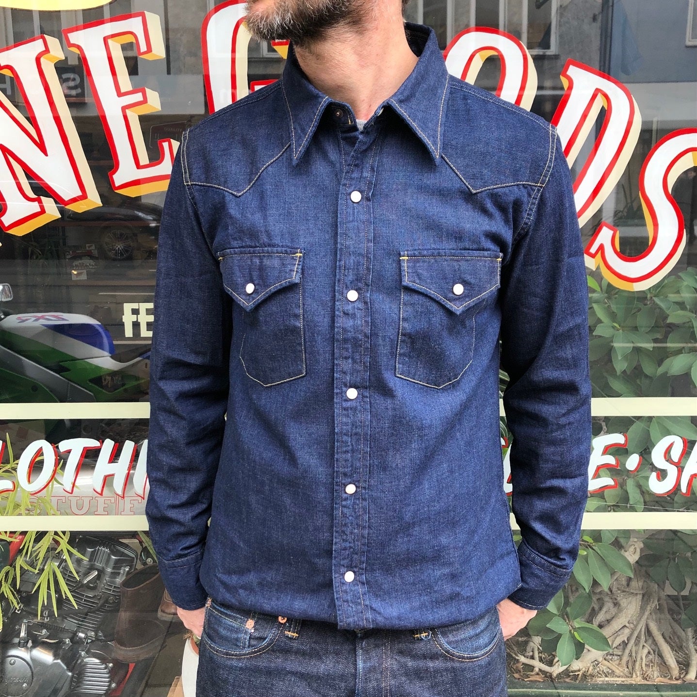 AH.H掲載 BLUE BLUE DENIM WESTERN BIG SHIRT